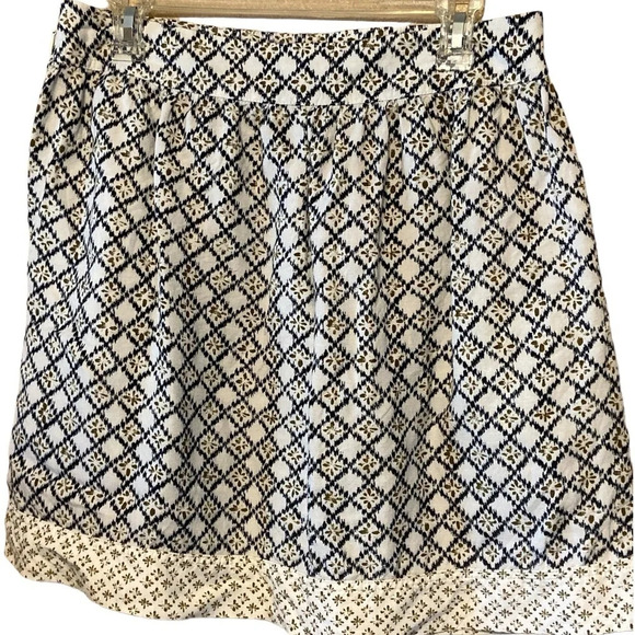 Ann Taylor Loft Linen/Rayon blend Mini Skirt Blue & White Women's Size 10 - Picture 3 of 6